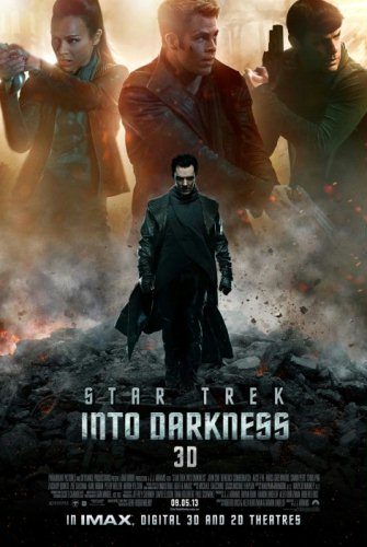 FOTO: Gorejące zgliszcza nowego plakatu "W ciemność Star Trek"