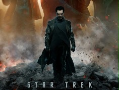 FOTO: Gorejące zgliszcza nowego plakatu "W ciemność Star Trek"