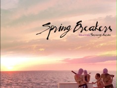 FOTO: Słodki plakat "Spring Breakers"