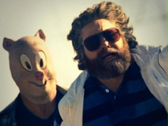 FOTO: Zach Galifianakis biegnie po plakat "Kac Vegas 3"