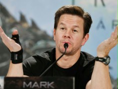 Mark Wahlberg w komedii policyjnej z "twistem"