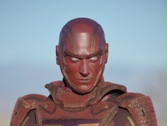 FOTO: Red Tornado gotowy na Supergirl