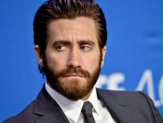Jake Gyllenhaal zobaczy potwora tw&oacute;rcy "Snowpiercera"