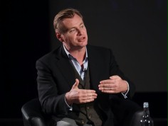 Christopher Nolan ostrzega właścicieli kin przed pustymi salami