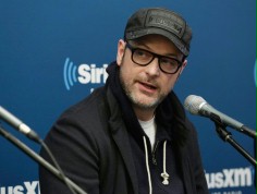 Reżyser "Kingsman" o Ziemi pozbawionej grawitacji