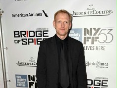 Scott Shepherd zejdzie z "Mostu szpieg&oacute;w" i spotka Bourne'a