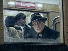 WIDEO: Tom Hanks na "Moście szpieg&oacute;w"