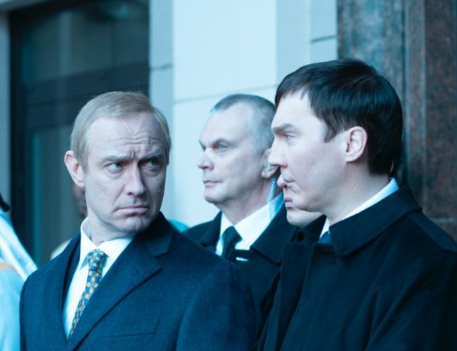 Jude Law jako Władimir Putin (ZWIASTUN)