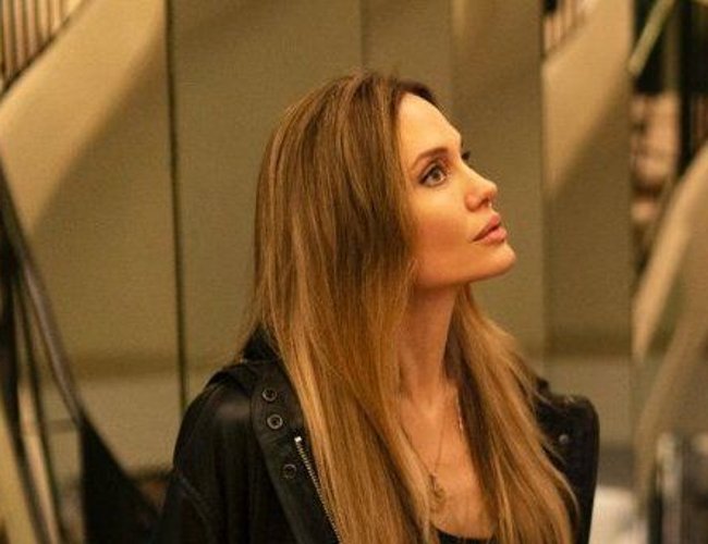 Angelina Jolie w zwiastunie francuskiego filmu "Coutures"