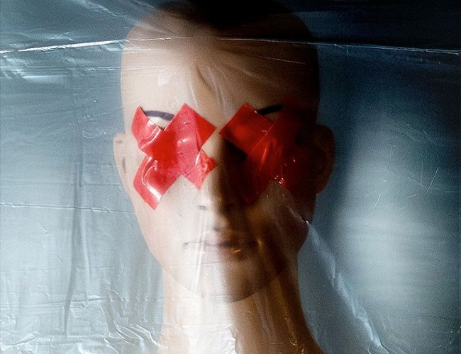 Oryginał zakazano w 40 krajach (ZWIASTUN)