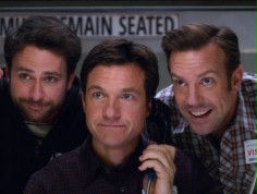 Jason Bateman ostro o "Szefach wrogach 2"