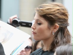 Gemma Arterton urodzi Mesjasza w "Like A Virgin"
