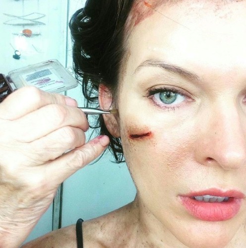 FOTO: Milla Jovovich gotowa na ostatnie starcie z zombie