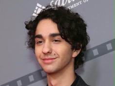 Alex Wolff na dużym i małym ekranie
