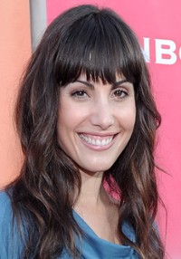 Carly Pope 