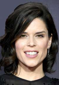 Neve Campbell 