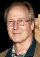 William Hurt / Profesor Allen Hobby