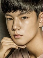 Min-hyeok Ji 