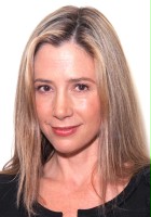 Mira Sorvino / Kate Morozov