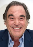 Oliver Stone 