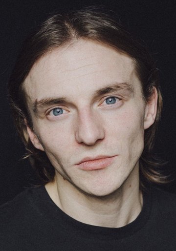 Szymon Wr&oacute;blewski / Radiooficer