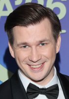 Henryk Simon / Podkomisarz Kacper Moś