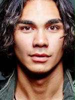 Patrick Jhanur / Elliot