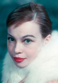 Leslie Caron 