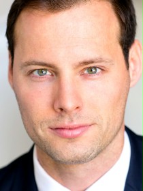 Ben Kacsandi / Frank Bailey