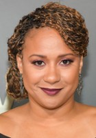 Tracie Thoms / Lilly