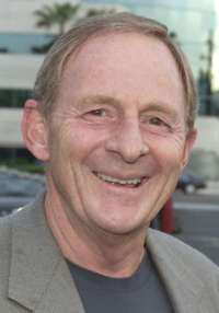 Simon Wincer 