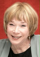 Shirley MacLaine / Babcia Millicenta Mirabeau