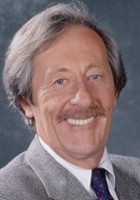 Jean Rochefort / Komisarz Pichard