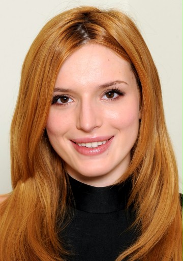 Bella Thorne / Paige Townsen / August Roch