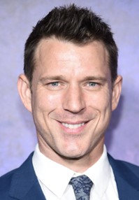 Wil Traval 