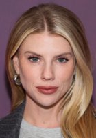 Charlotte McKinney / Porsha