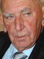 Gustaw Holoubek / Shopsovitz, szef Mossadu