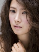 Ha-na Yoo / Hyun-Sil Choi, współpracownica Sun Soo