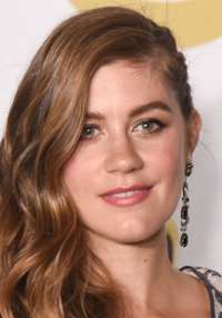 Laura Dreyfuss 