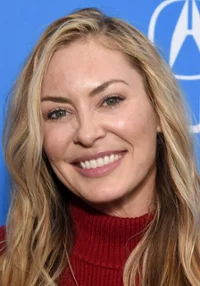 Bobbi Sue Luther 