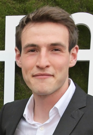 Éanna Hardwicke / Rob 