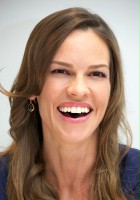 Hilary Swank / Mary Bee Cuddy