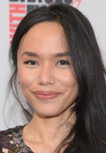 Aina Dumlao / Evie