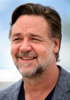 Russell Crowe / Richie Roberts