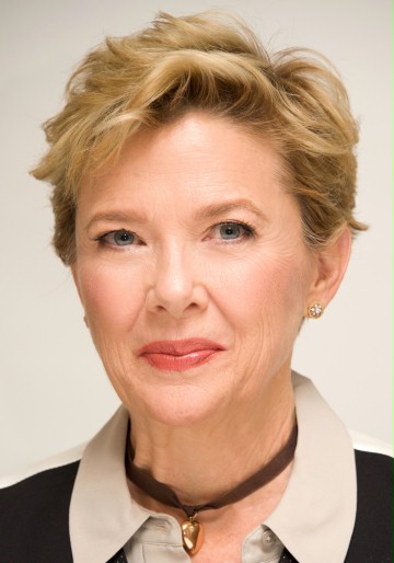 Annette Bening / Joy Delaney