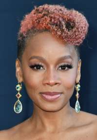 Anika Noni Rose 