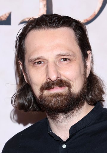 Sebastian Skoczeń / Ojciec dziewczynki