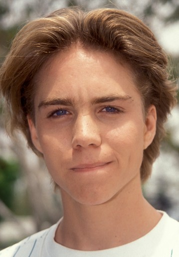 Jonathan Brandis / Steve