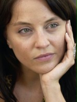 Ania Sowinski 