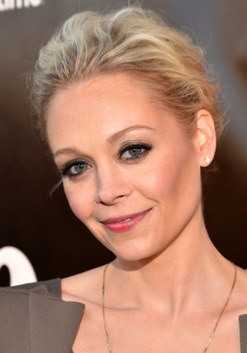 Alexandra Holden / Elizabeth Stevens